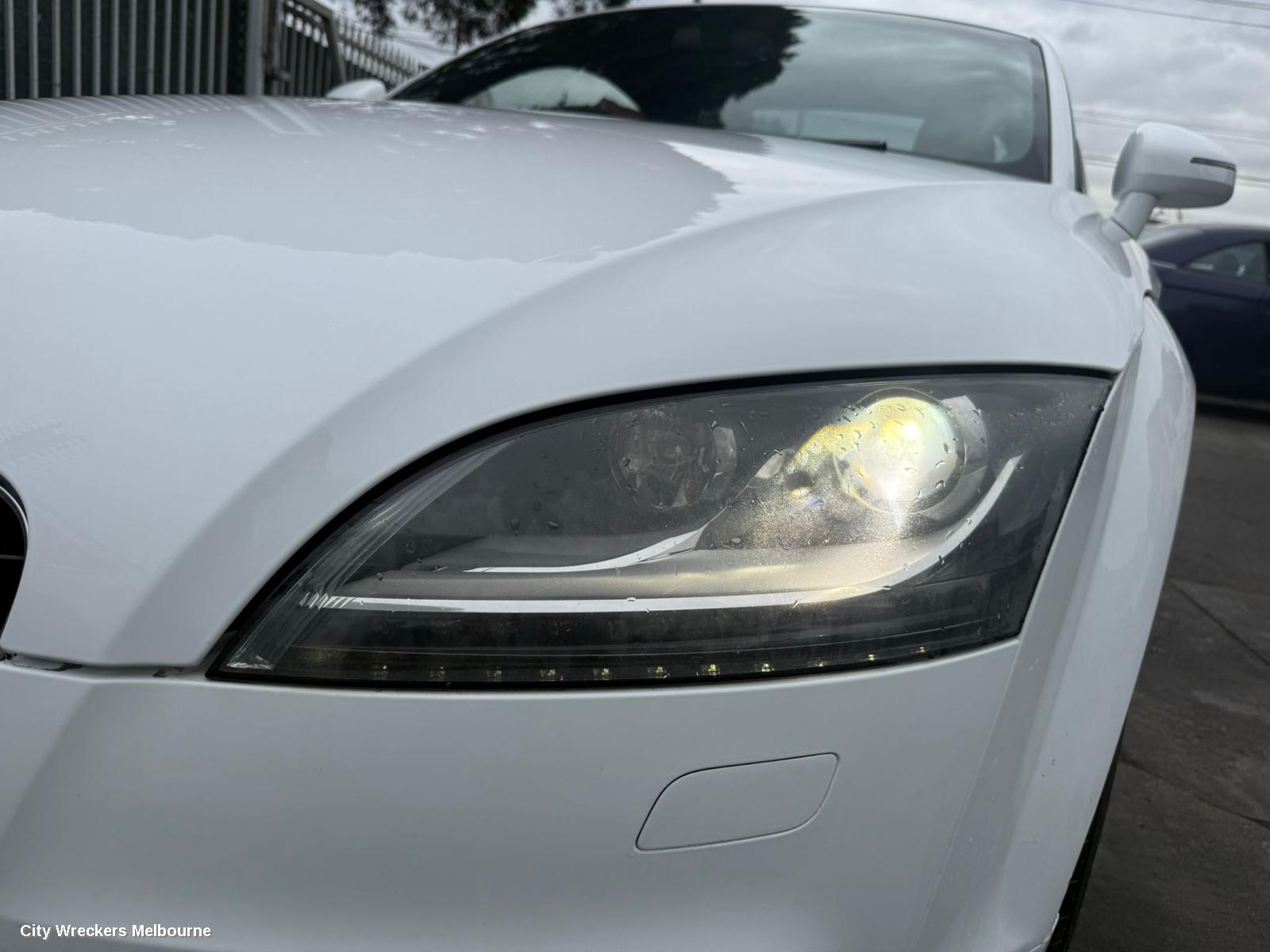 AUDI TT OVERFLOW BOTTLE, 8J, 09/2006 - 12/2014