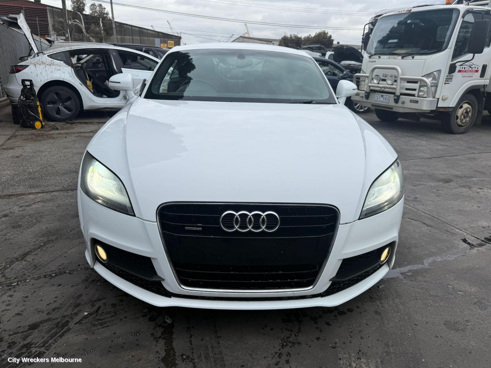AUDI TT OVERFLOW BOTTLE, 8J, 09/2006 - 12/2014