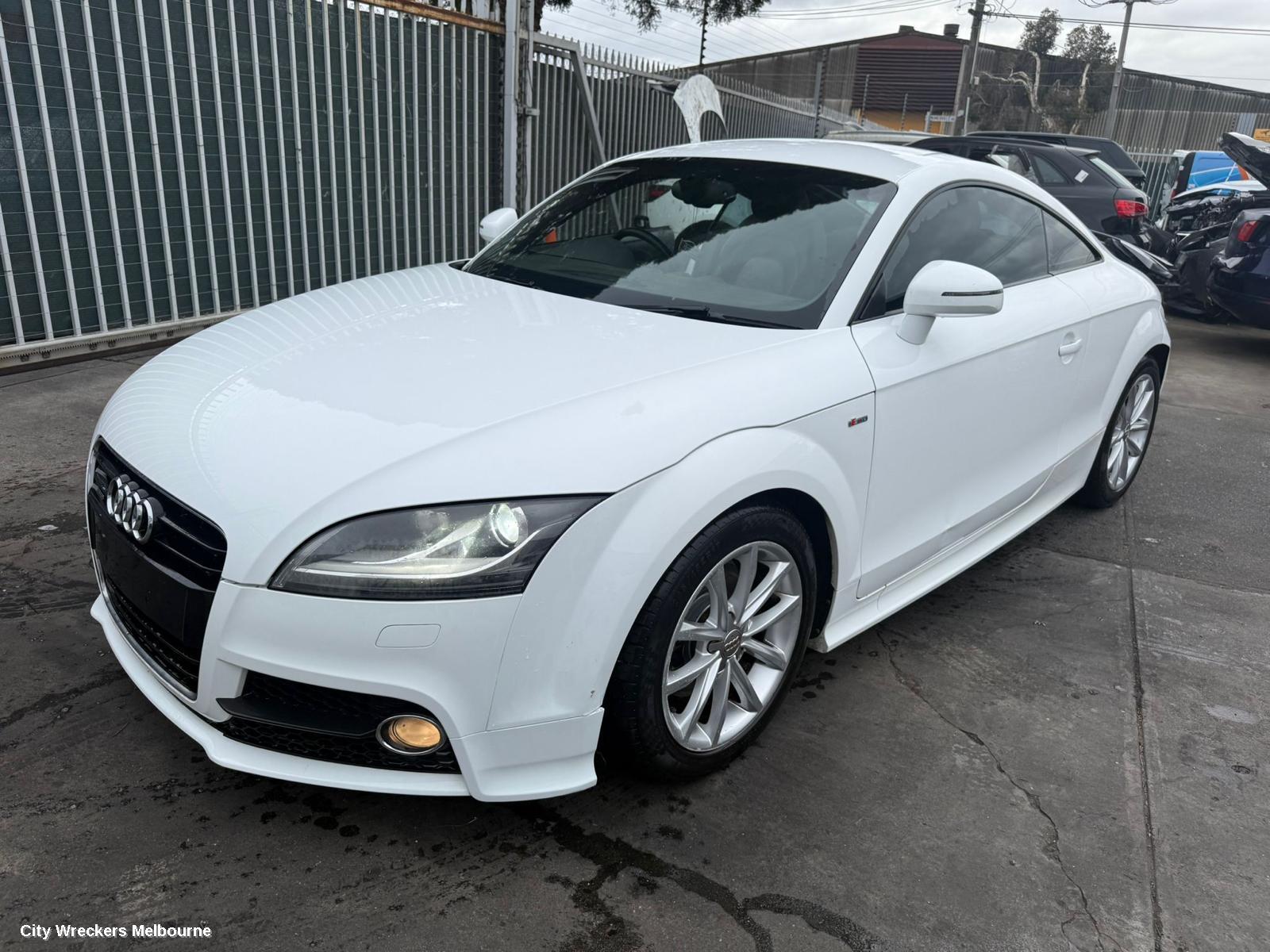 AUDI TT OVERFLOW BOTTLE, 8J, 09/2006 - 12/2014