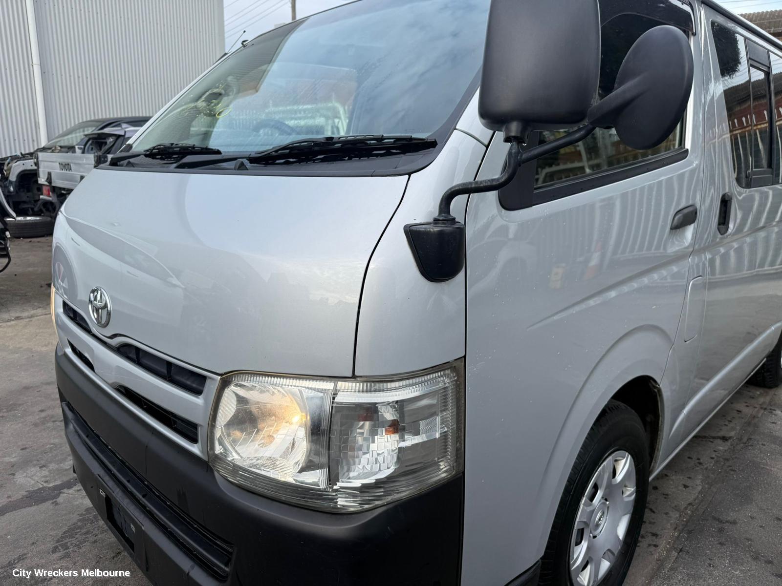 TOYOTA HIACE RIGHT GUARD, TRH/KDH, CORNER PANEL, 01/2005 - 04/2019