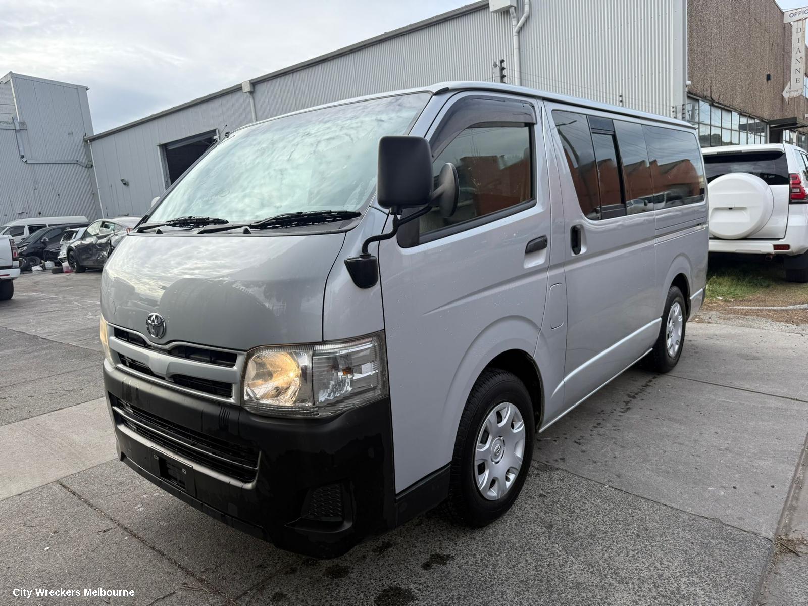 TOYOTA HIACE PWR DR WIND SWITCH, RH FRONT (MASTER SWITCH), TRH/KDH, 01/2005 - 02/2014
