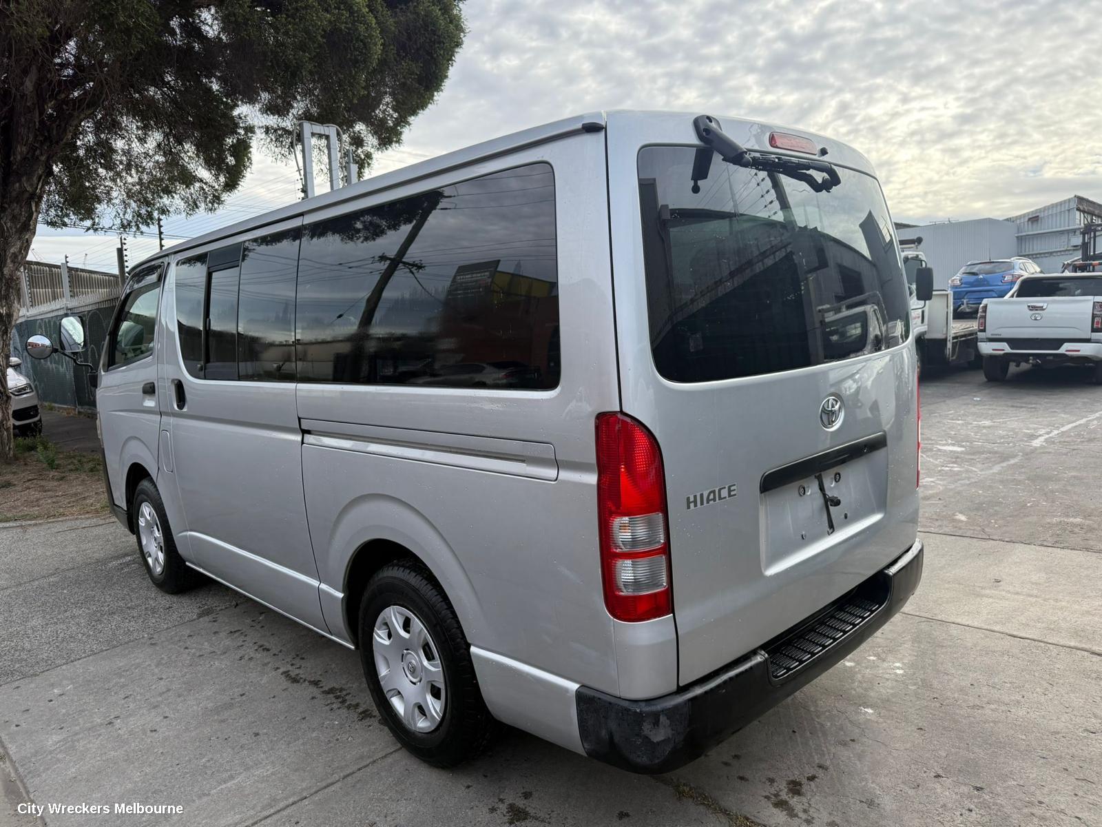 TOYOTA HIACE PWR DR WIND SWITCH, RH FRONT (MASTER SWITCH), TRH/KDH, 01/2005 - 02/2014