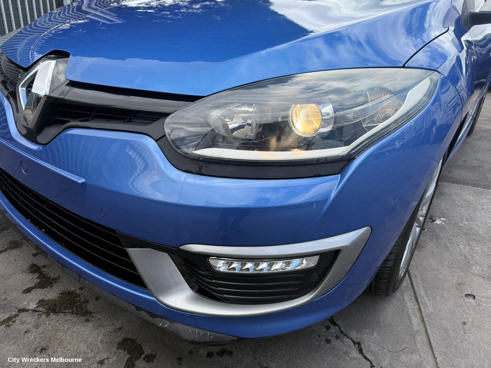 RENAULT MEGANE PARCEL SHELF CARGO BLIND, X32/X95, 09/2010 - 05/2016
