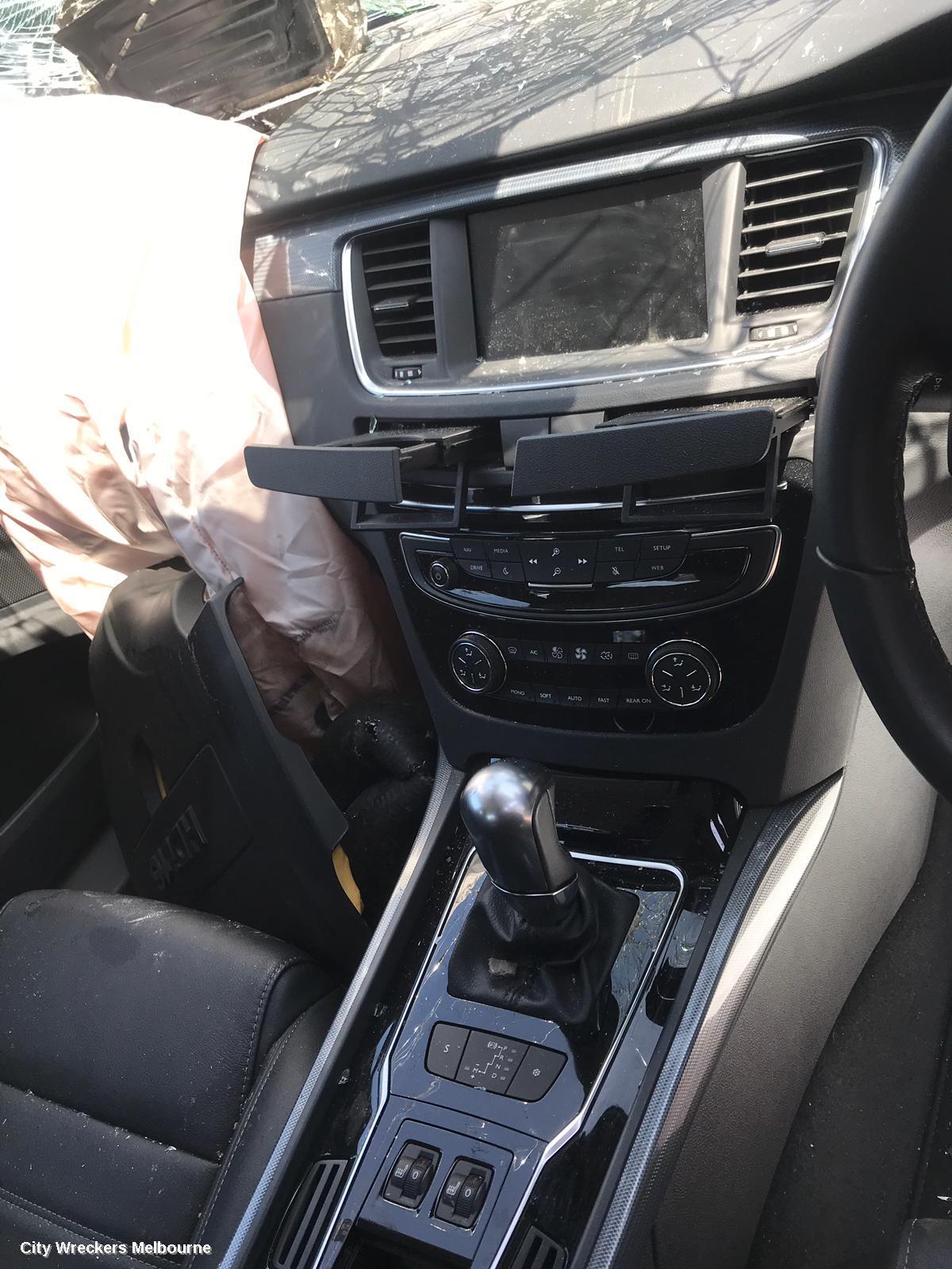 PEUGEOT 508 DOOR HANDLE, 07/2011 - 12/2017