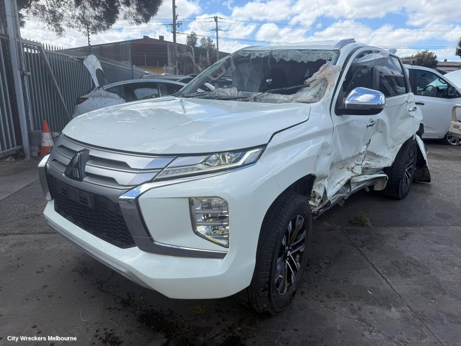 MITSUBISHI PAJERO AIRBAG MODULE/SENSOR, CLOCKSPRING, PAJERO SPORT, QE-QF, 10/2015 ONWARDS