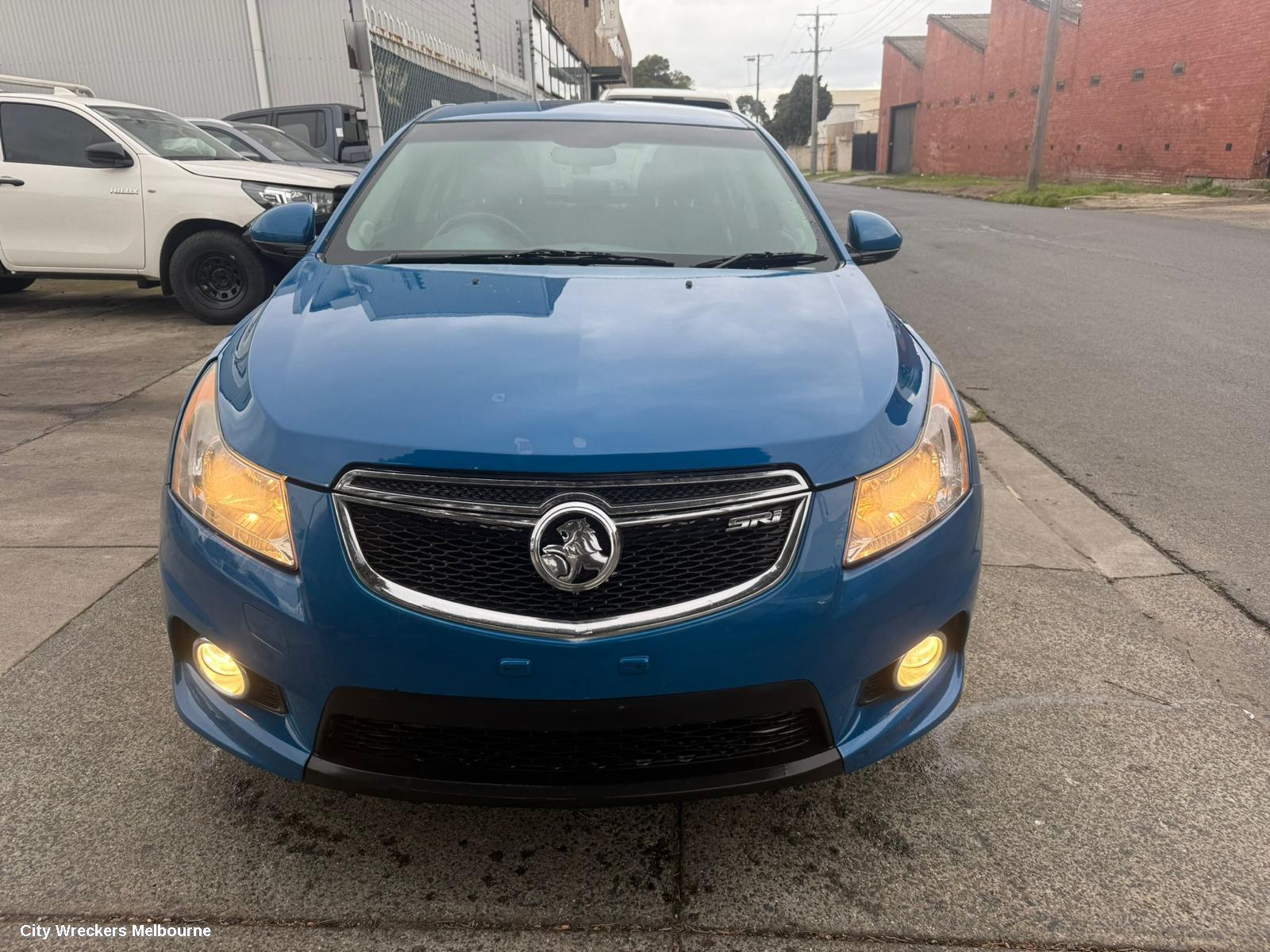 HOLDEN CRUZE LEFT HEADLAMP, JH, 03/2011 - 12/2014