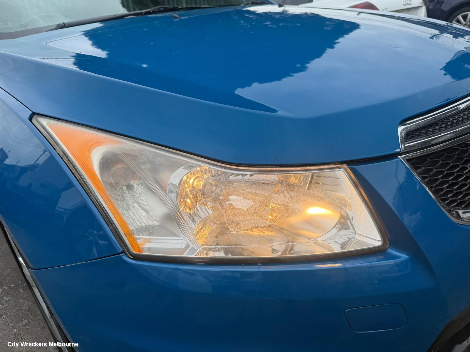 HOLDEN CRUZE LEFT HEADLAMP, JH, 03/2011 - 12/2014