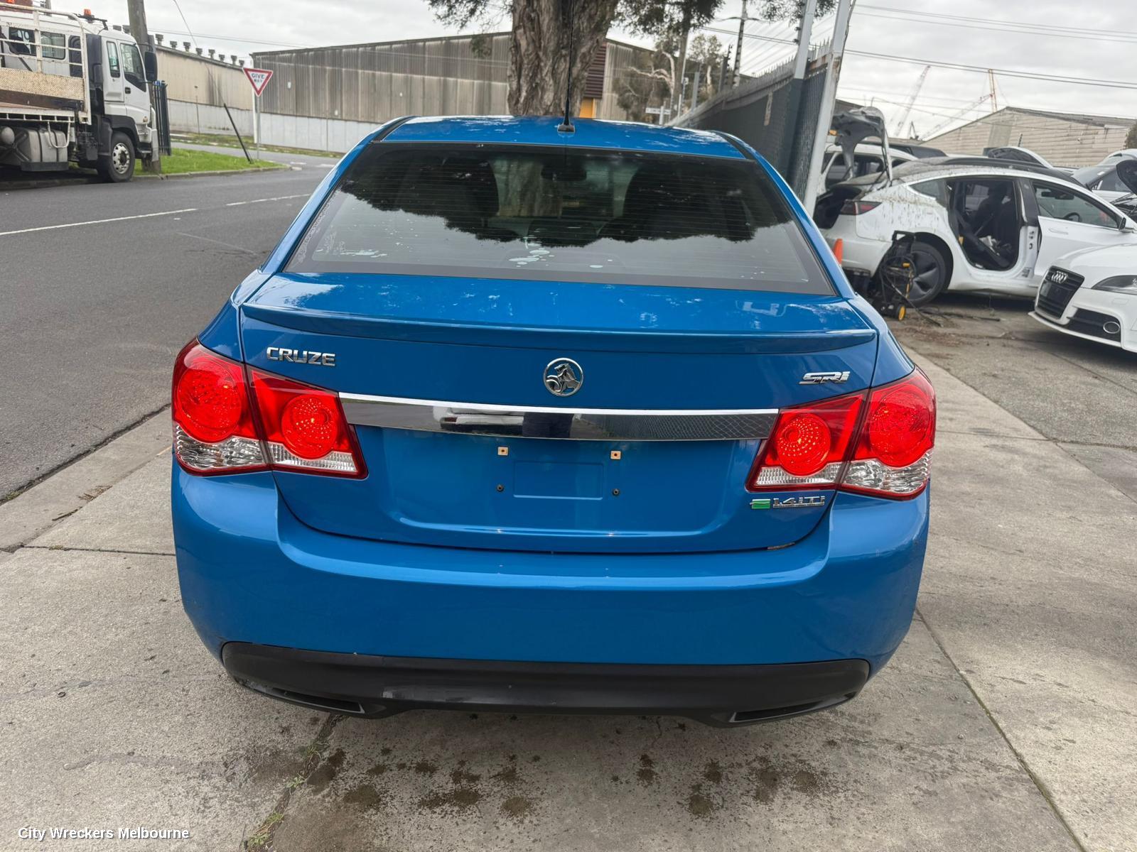 HOLDEN CRUZE LEFT HEADLAMP, JH, 03/2011 - 12/2014
