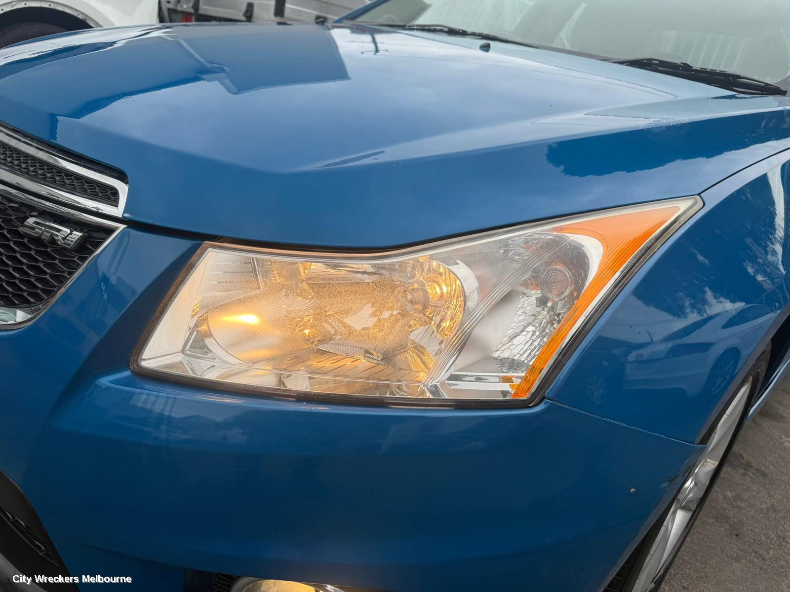 HOLDEN CRUZE LEFT HEADLAMP, JH, 03/2011 - 12/2014