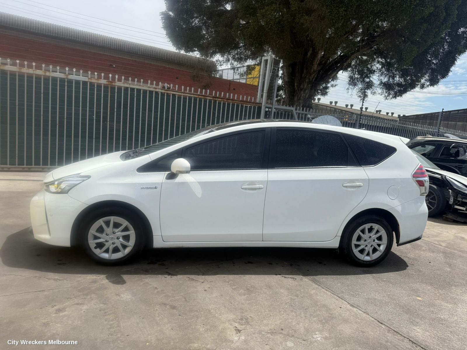 TOYOTA PRIUS COURTESY LIGHT, ZVW40R, PRIUS V, 05/2012 - 11/2022