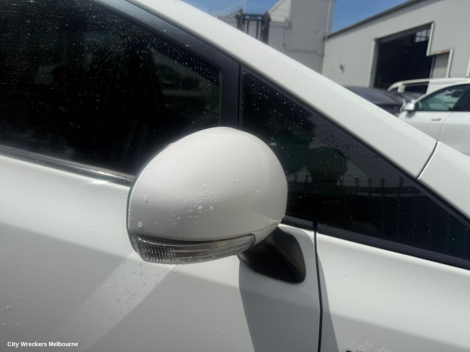 TOYOTA PRIUS COURTESY LIGHT, ZVW40R, PRIUS V, 05/2012 - 11/2022