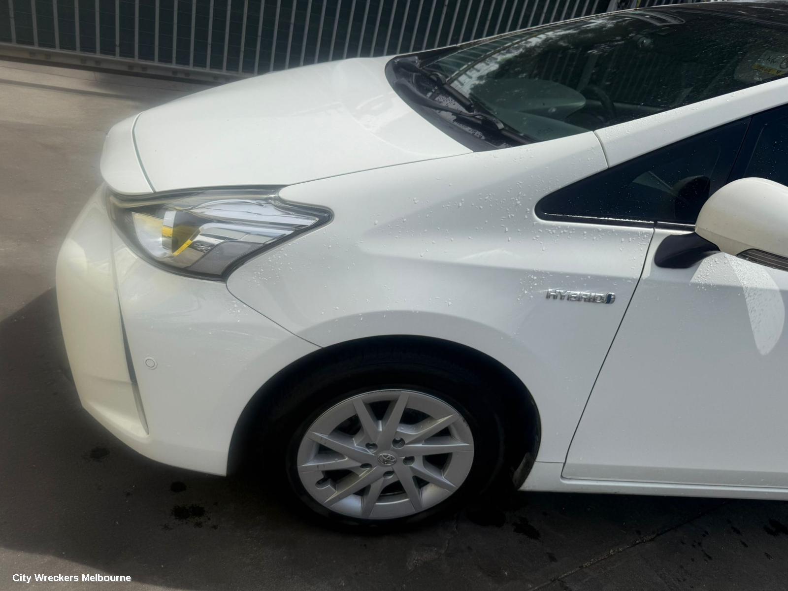 TOYOTA PRIUS COURTESY LIGHT, ZVW40R, PRIUS V, 05/2012 - 11/2022