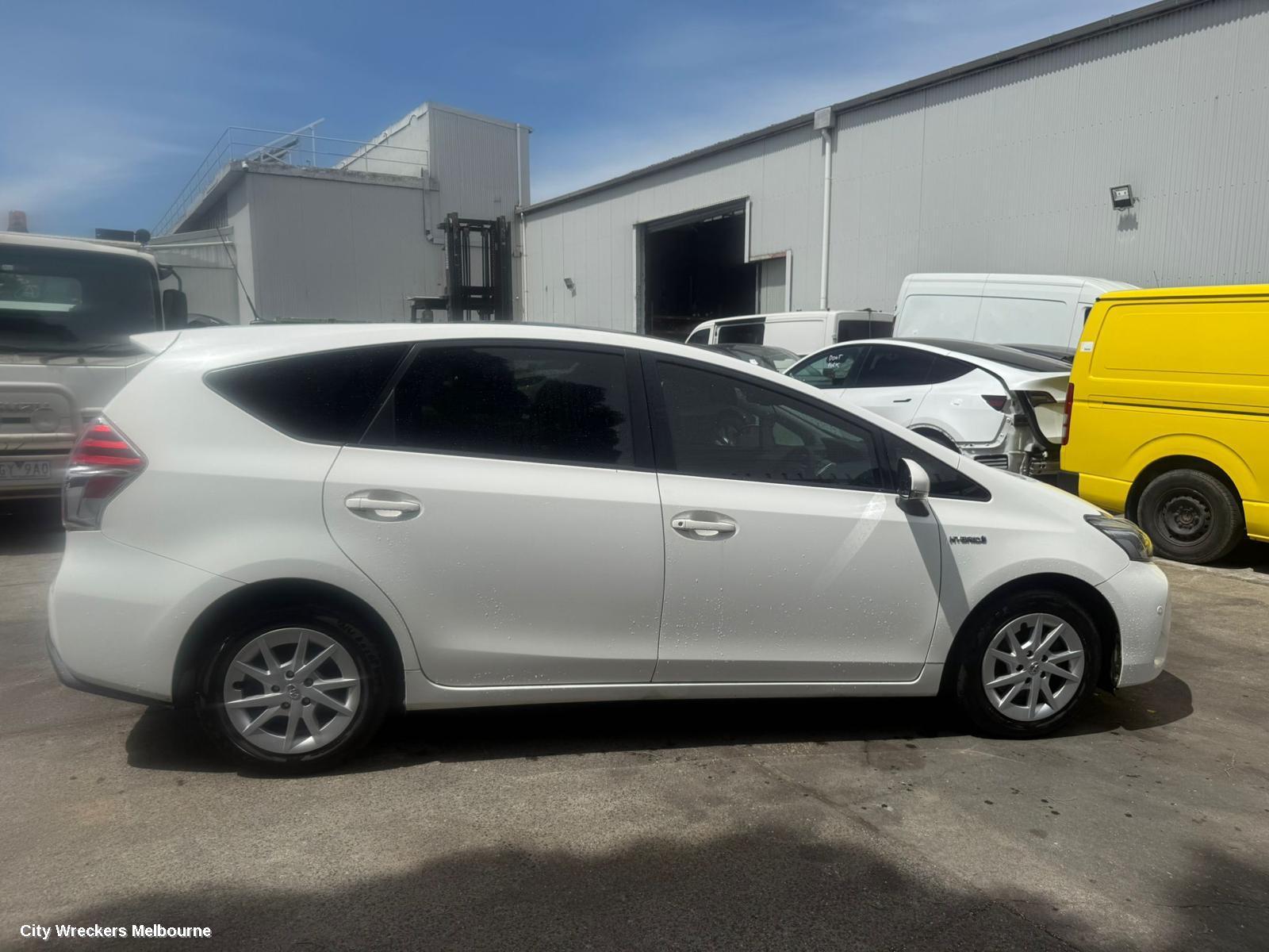 TOYOTA PRIUS COURTESY LIGHT, ZVW40R, PRIUS V, 05/2012 - 11/2022