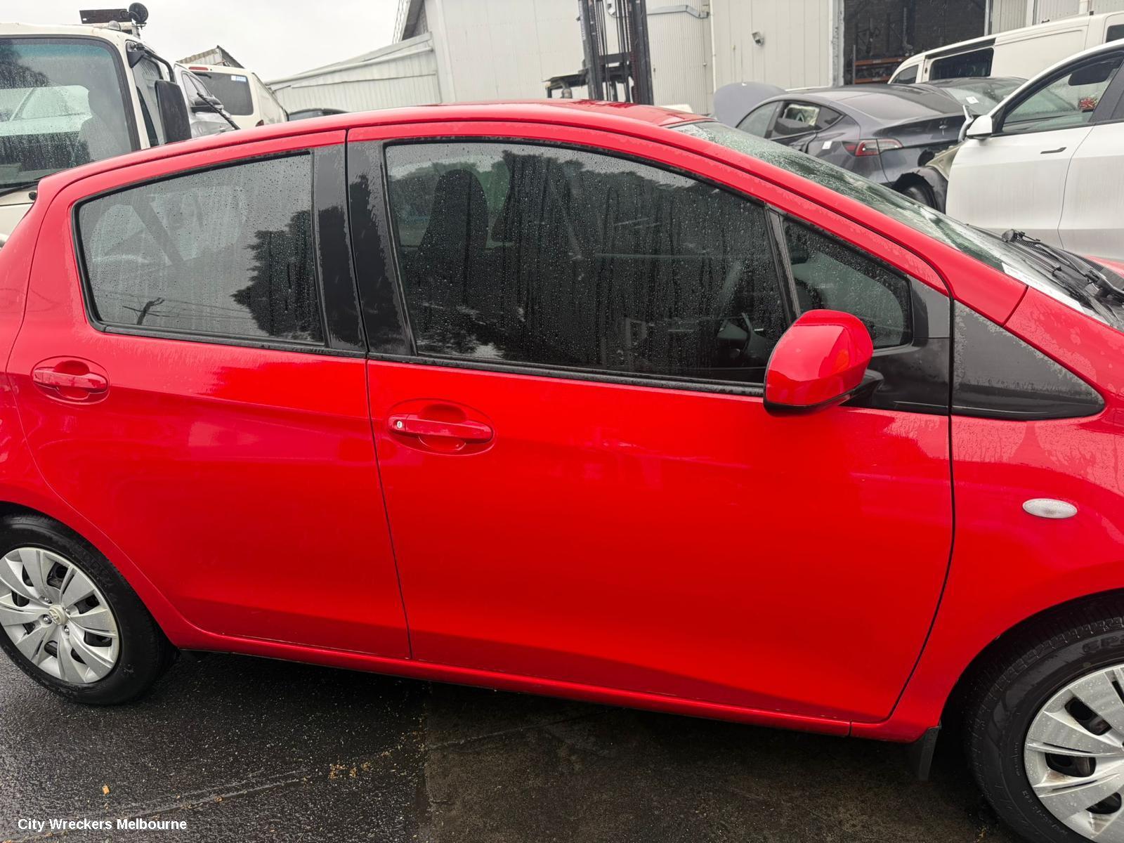TOYOTA YARIS RIGHT GUARD, NCP13#, HATCH, YR/YRS/YRX/ASCENT/SX, W/ INDICATOR, NON SKIRT TYPE, 08/2011 - 12/2019