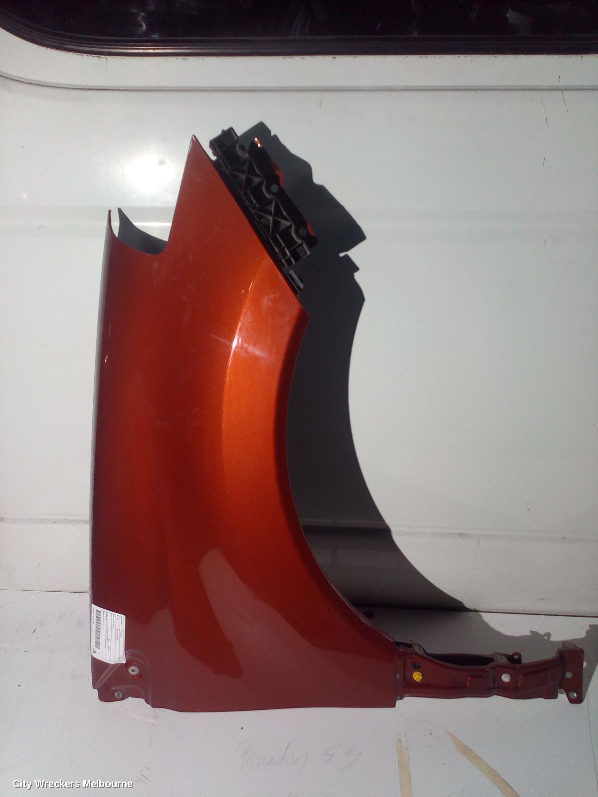 RENAULT KALEOS RIGHT GUARD, H45, 07/2011 - 04/2016