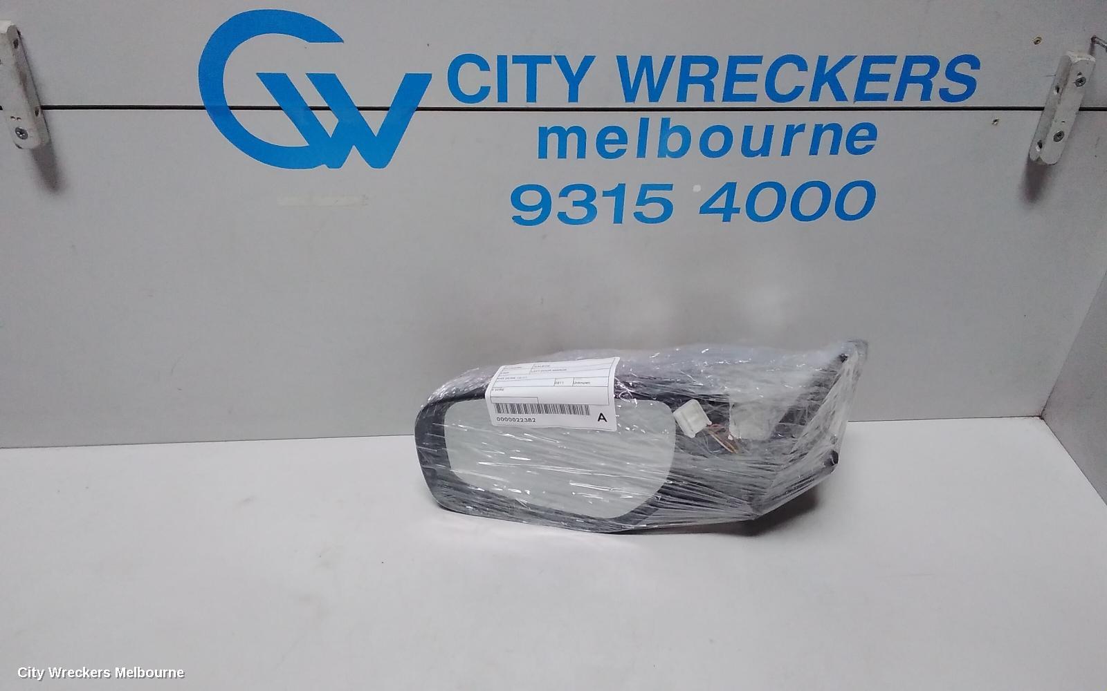 RENAULT KALEOS LEFT DOOR MIRROR, H45 11/2011 - 08/2013