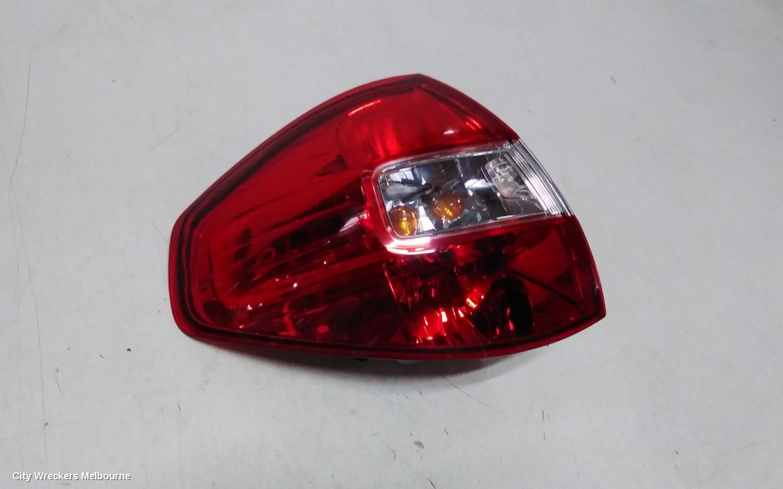 RENAULT KALEOS LEFT TAILLIGHT, H45, 09/2008 - 04/2016