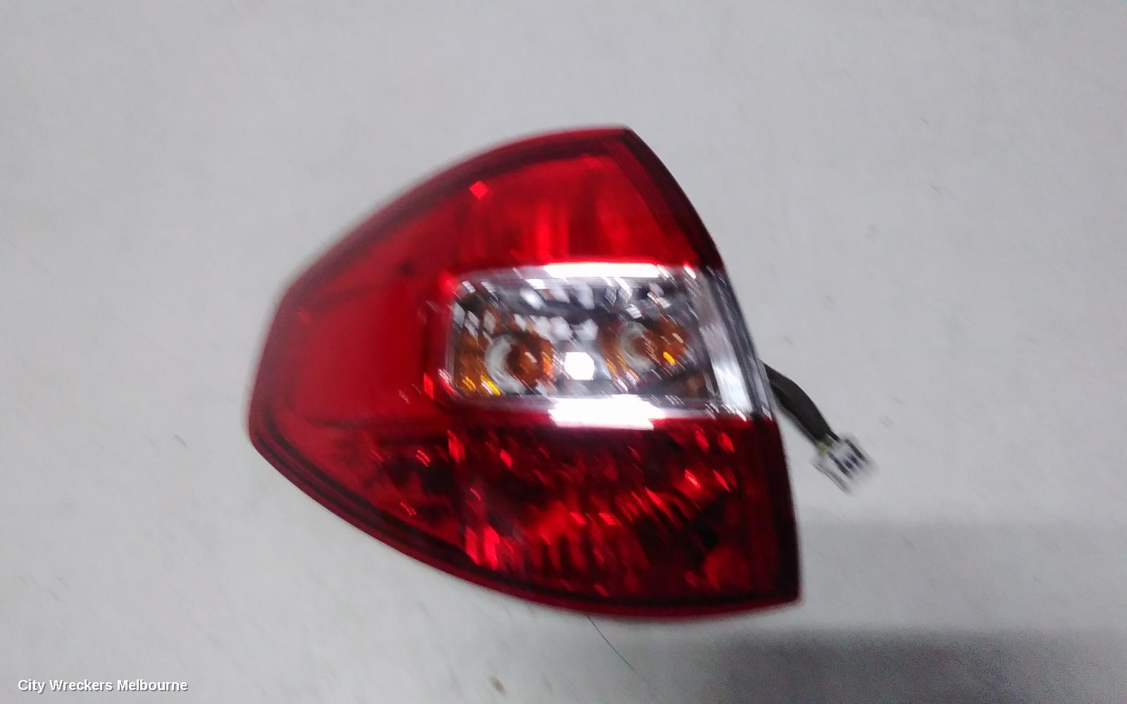 RENAULT KALEOS LEFT TAILLIGHT, H45, 09/2008 - 04/2016