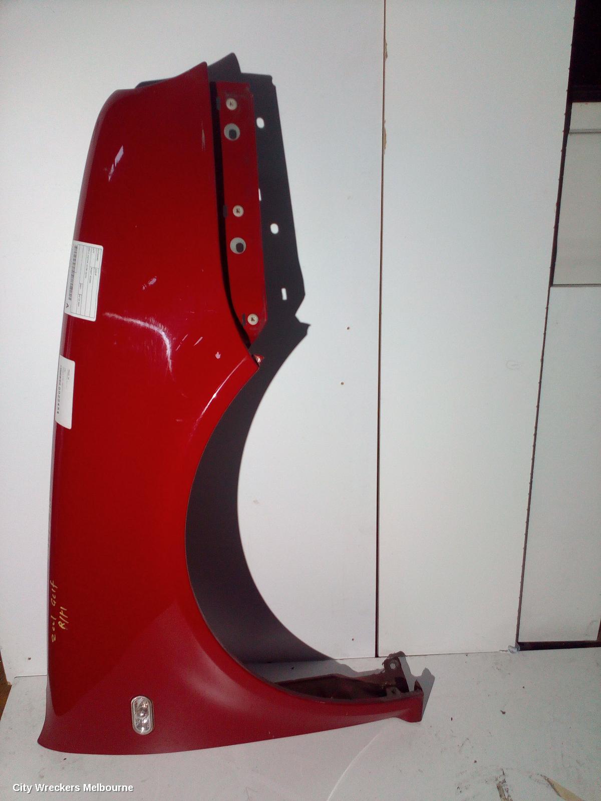 VOLKSWAGEN GOLF RIGHT GUARD, GEN 4, HATCH, 09/1998 - 06/2004
