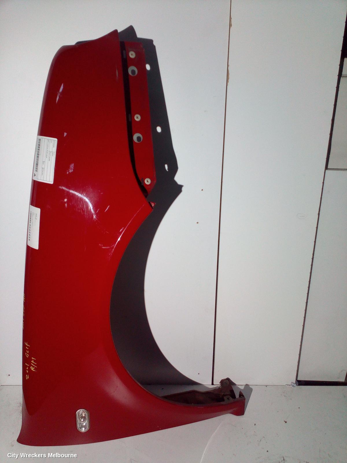 VOLKSWAGEN GOLF RIGHT GUARD, GEN 4, HATCH, 09/1998 - 06/2004
