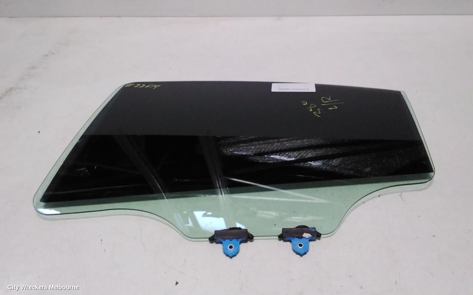 MITSUBISHI 380 LEFT REAR DOOR WINDOW, DB, 09/2005 - 03/2008