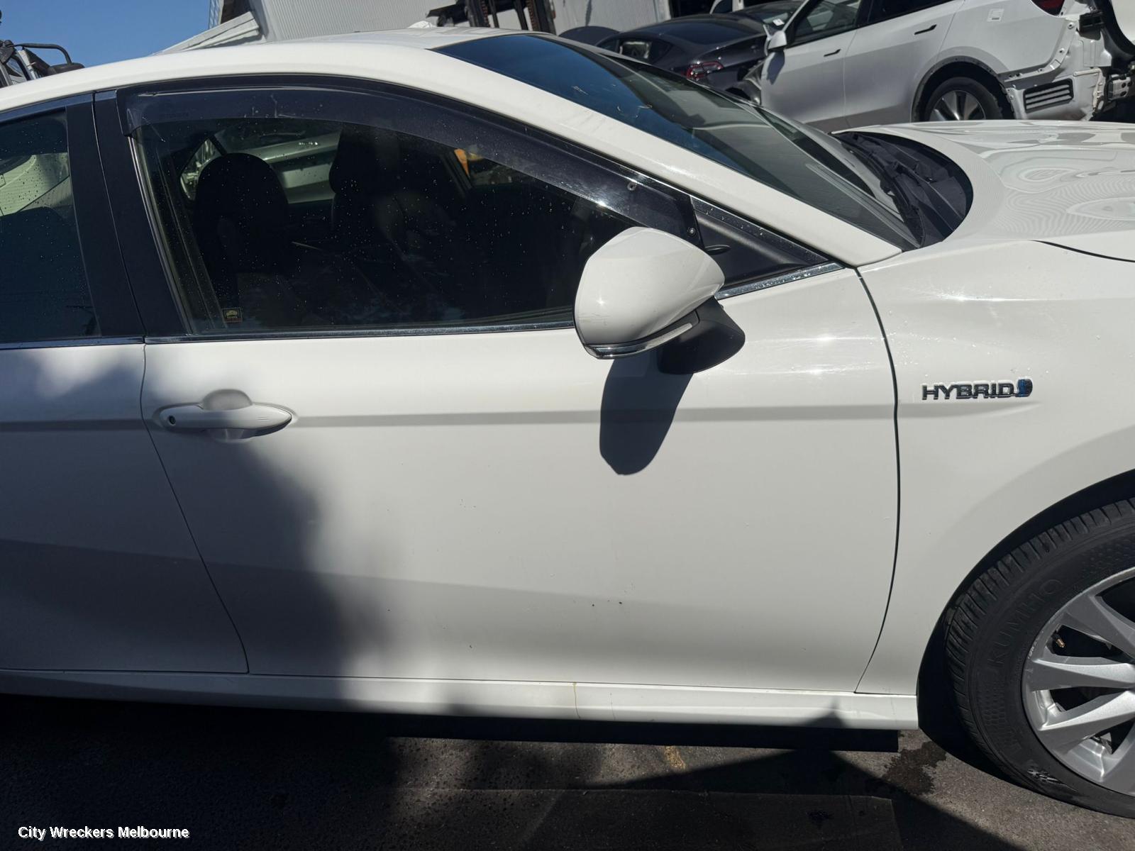 TOYOTA CAMRY FRONT SEAT, RH FRONT, XV70, LEATHER, 09/2017 - 05/2024