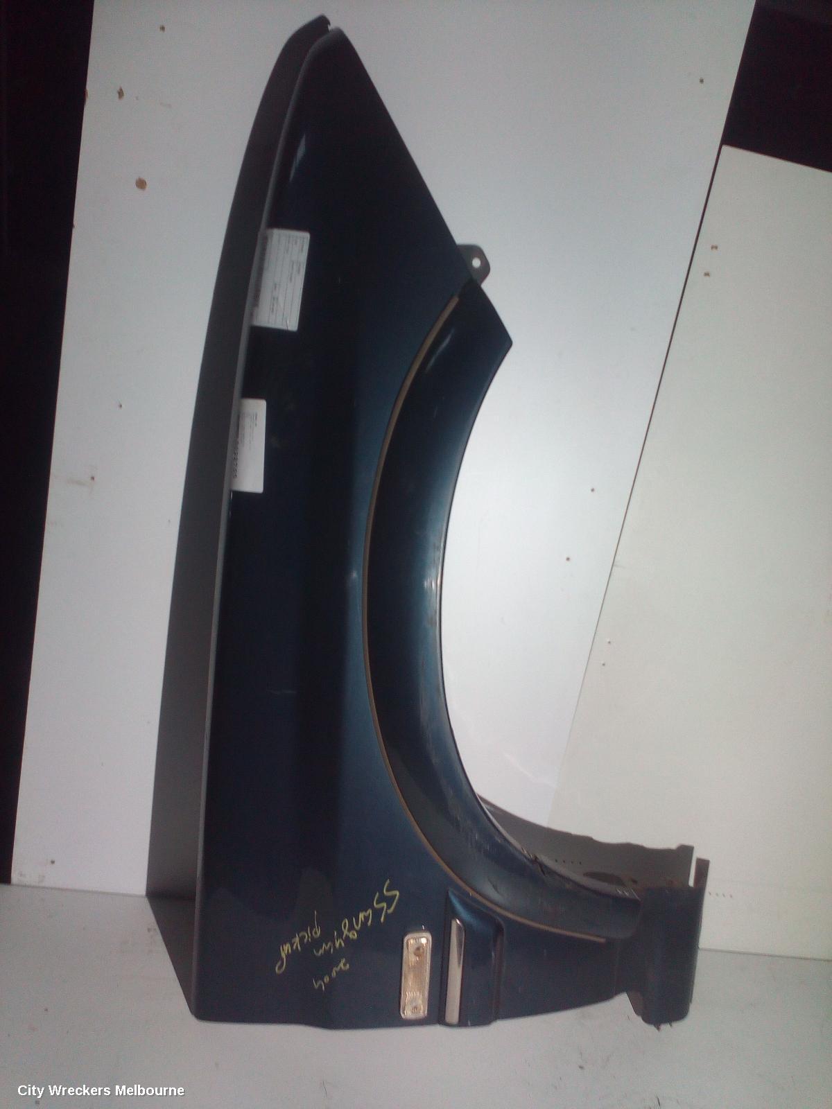 SSANGYONG MUSSO RIGHT GUARD, 03/2004 - 12/2006