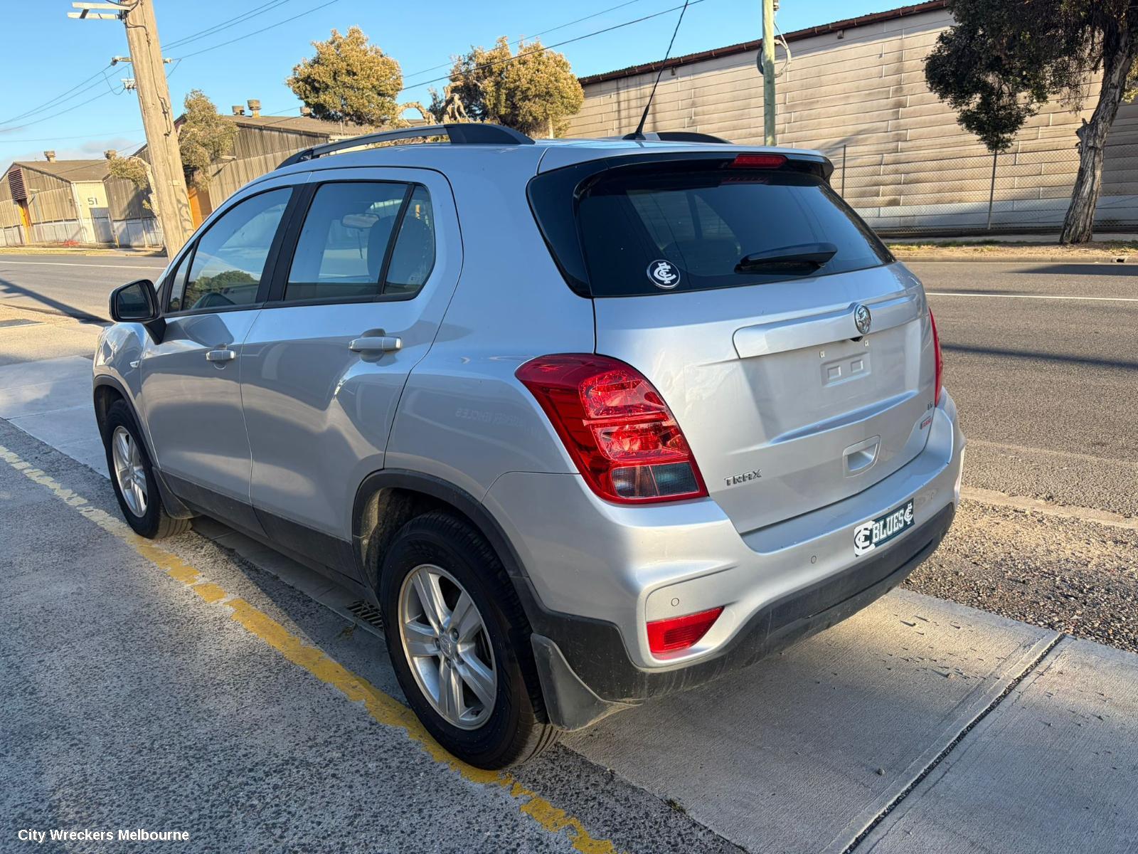 HOLDEN TRAX SIDE STEP/SKIRT, TJ, SIDE SKIRT, RH SIDE, 08/2013 - 12/2020