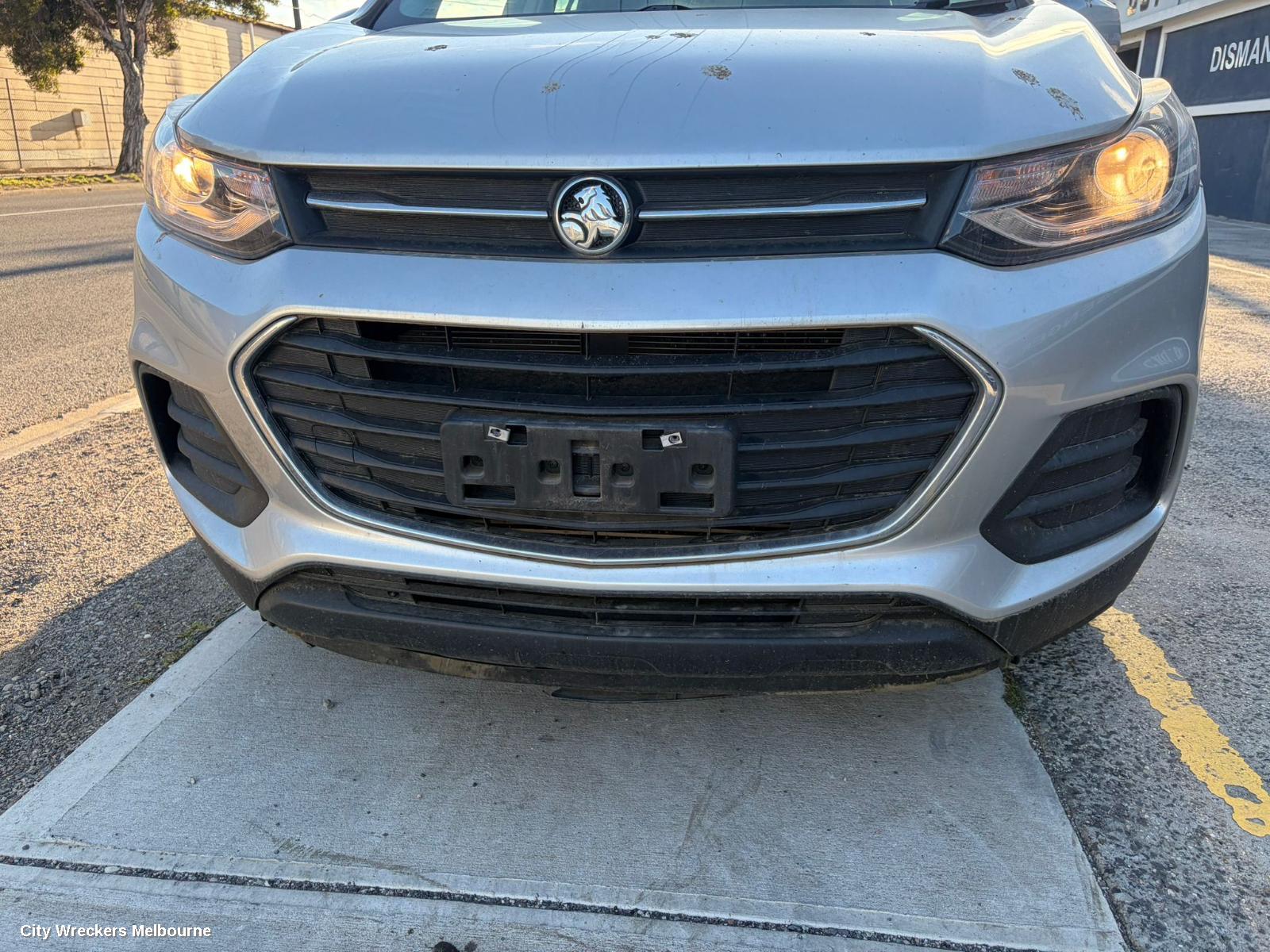 HOLDEN TRAX SIDE STEP/SKIRT, TJ, SIDE SKIRT, RH SIDE, 08/2013 - 12/2020
