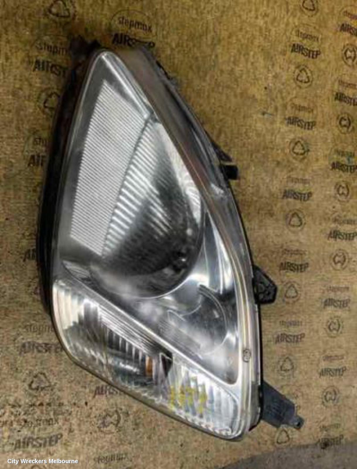 HONDA CIVIC LEFT HEADLAMP, 7TH GEN, 5DR HATCH, 11/2000 - 10/2003 (AUST TYPE)