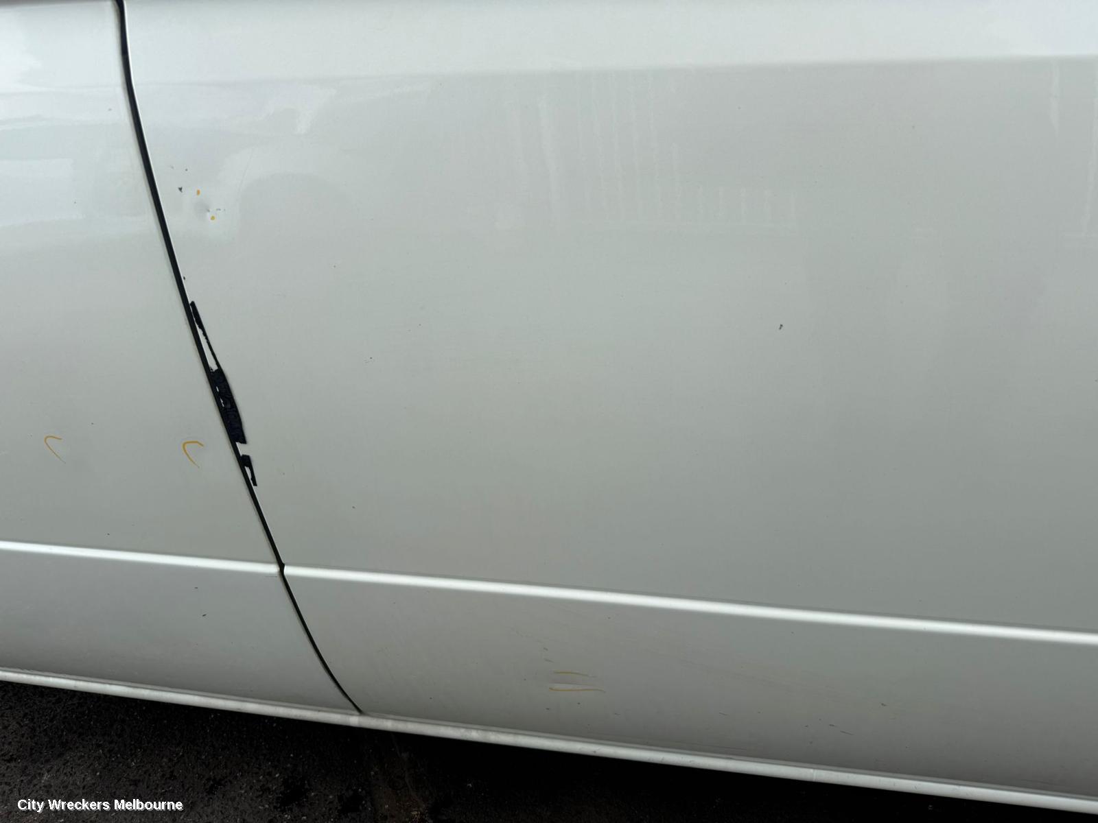 NISSAN ELGRAND LEFT FRONT DOOR, E51, NON HIGHWAY STAR TYPE (W/O MOULD), 05/2002 - 12/2010