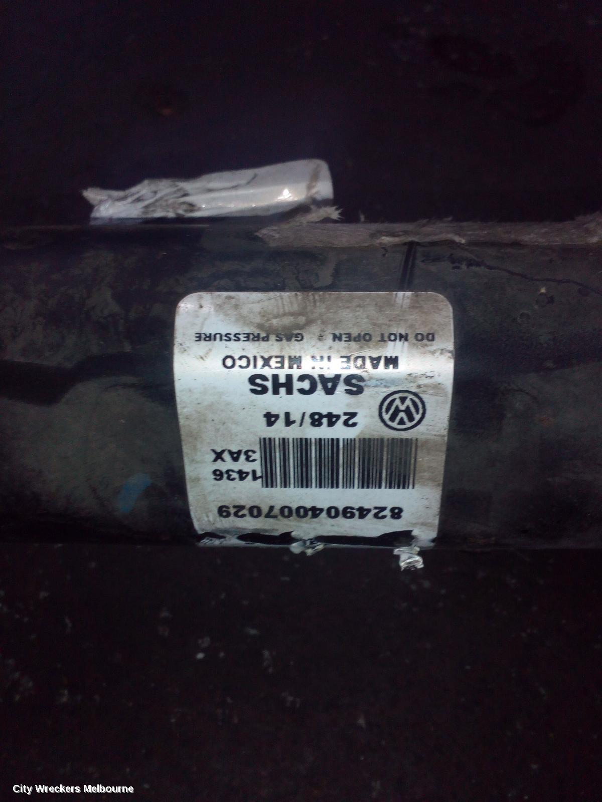 VOLKSWAGEN JETTA LEFT FRONT STRUT, 1B, 11/2014 - 12/2017