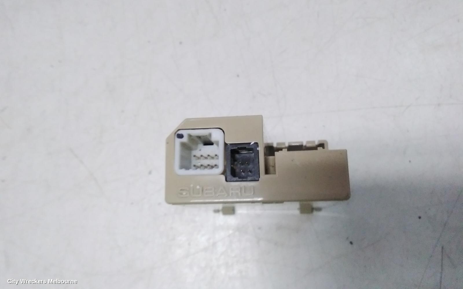 SUBARU IMPREZA RADIO/CD/DVD/SAT/TV, SAT NAV HEAD UNIT, W/ DISPLAY UNIT, 6.1IN, FM265KH, G4, 12/2011 - 08/2017