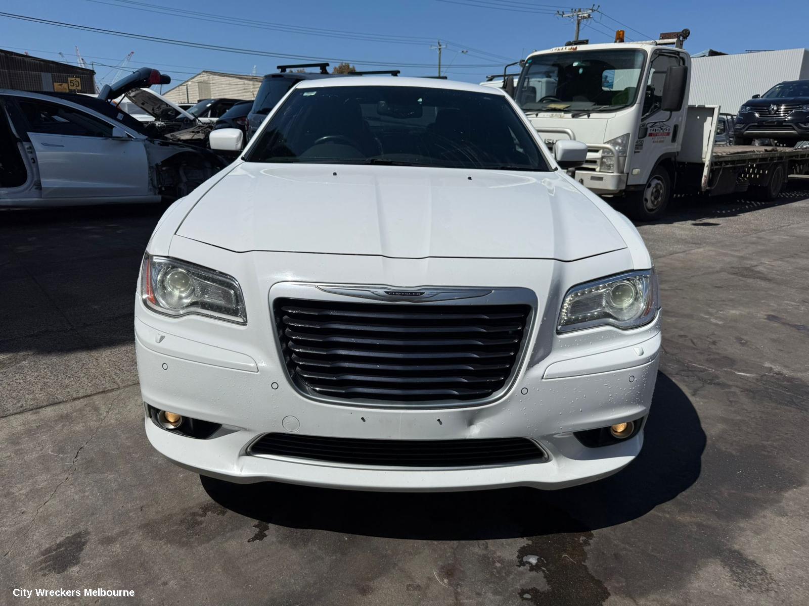 CHRYSLER 300C RADIO/CD/DVD/SAT/TV, SAT NAV HEAD UNIT, STANDARD TYPE, LX2, 12/2011 - 12/2014