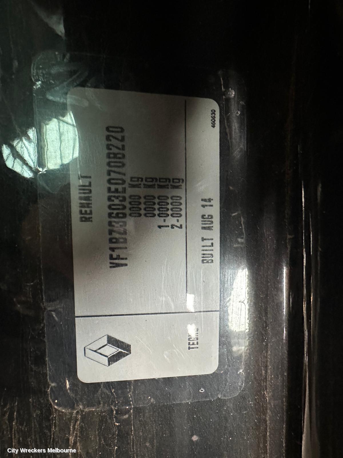 RENAULT MEGANE RIGHT DRIVESHAFT, AUTO, PETROL, 1.2, H5FE, TURBO, X32/K95, 10/2013 - 05/2016
