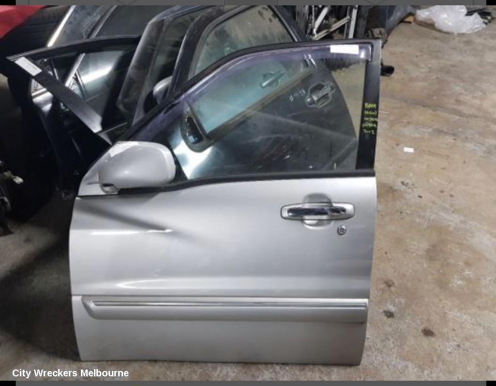 SUZUKI VITARA LEFT FRONT DOOR, 5DR WAGON, GRAND VITARA, 04/1998 - 07/2005