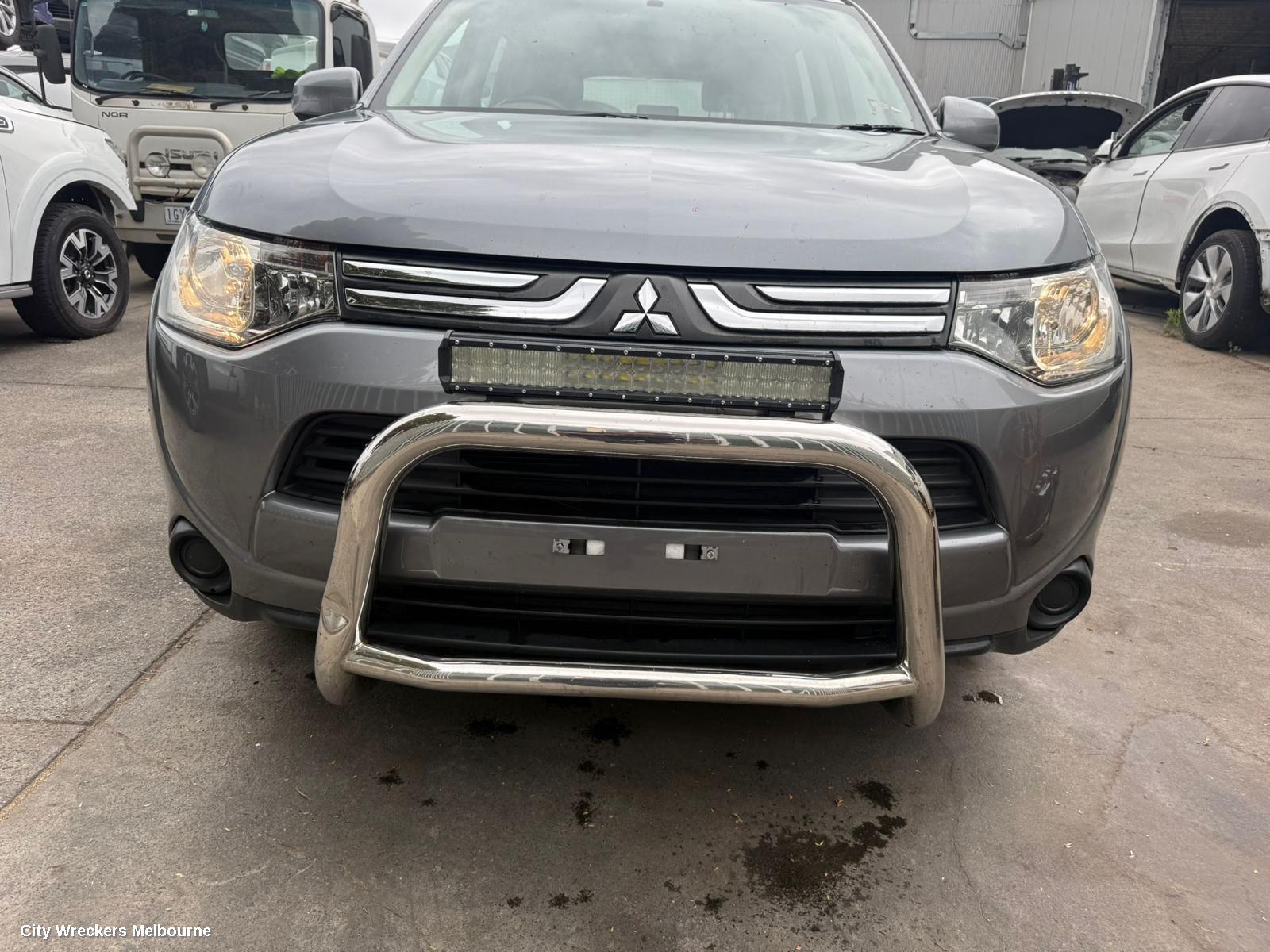 MITSUBISHI OUTLANDER TRANS/GEARBOX, AUTO, AWD, PETROL, 2.4, 4J12, W/ TRANSFER CASE, ZJ, W1CJA1A4X CODE, 10/2012 - 12/2014