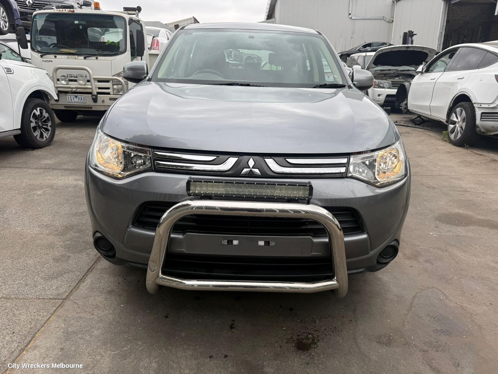 MITSUBISHI OUTLANDER TRANS/GEARBOX, AUTO, AWD, PETROL, 2.4, 4J12, W/ TRANSFER CASE, ZJ, W1CJA1A4X CODE, 10/2012 - 12/2014