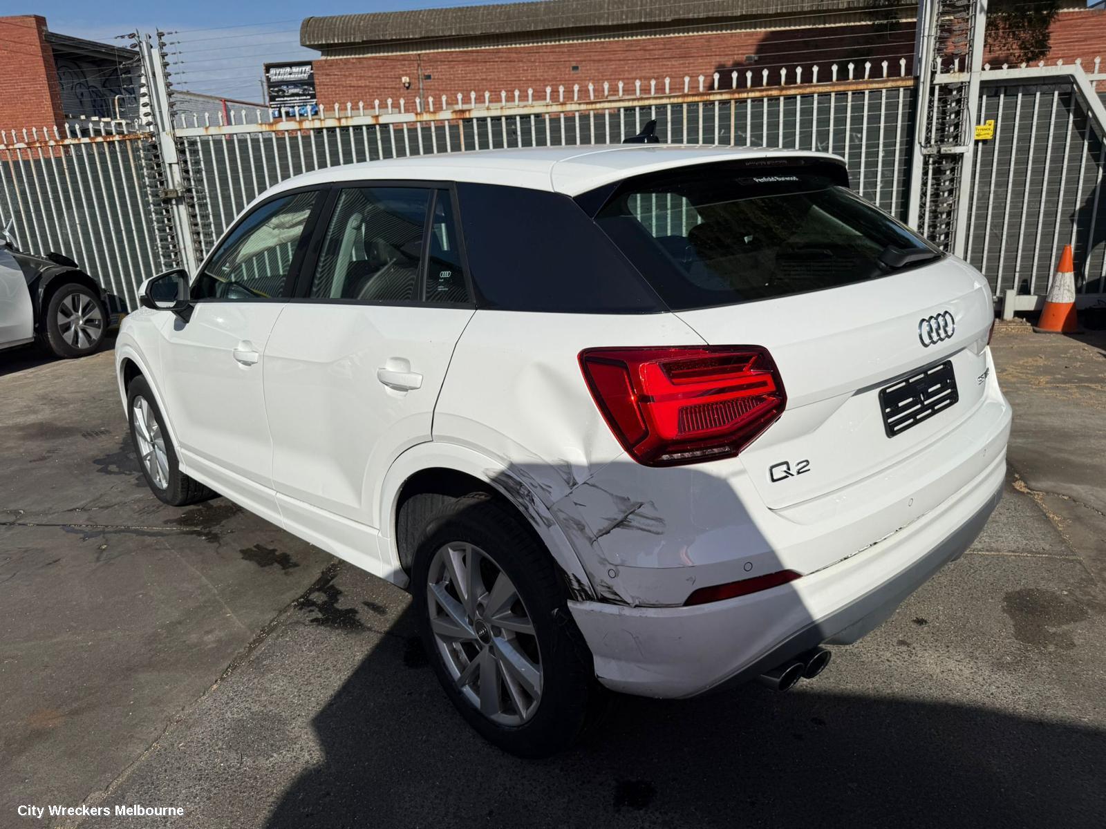 AUDI Q2 CONSOLE, CONSOLE LID ONLY, LEATHER TYPE, GA, 10/2016 ONWARDS
