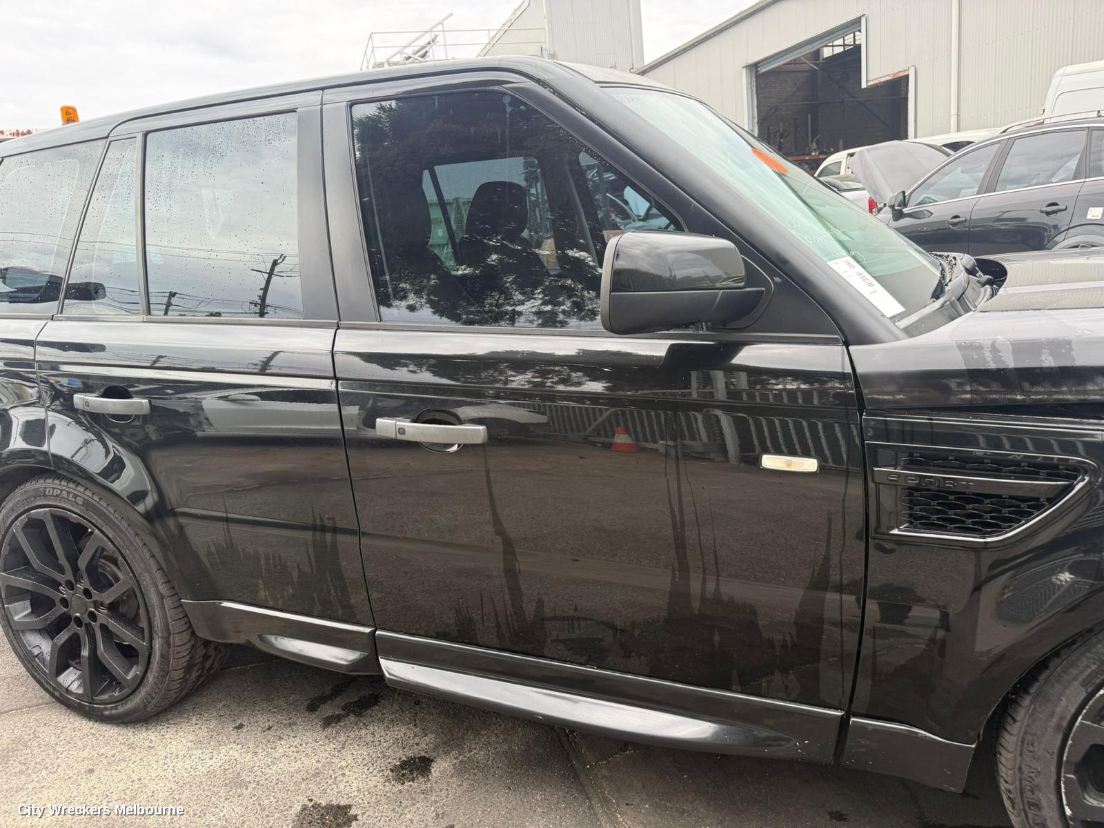 LAND ROVER RANGEROVER SPORT RIGHT REAR DOOR WINDOW, L320, 08/2005 - 12/2013