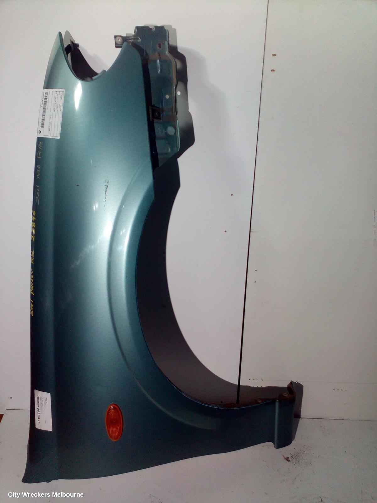 NISSAN PULSAR RIGHT GUARD, N16 SI, HATCH, 06/2001 - 07/2003
