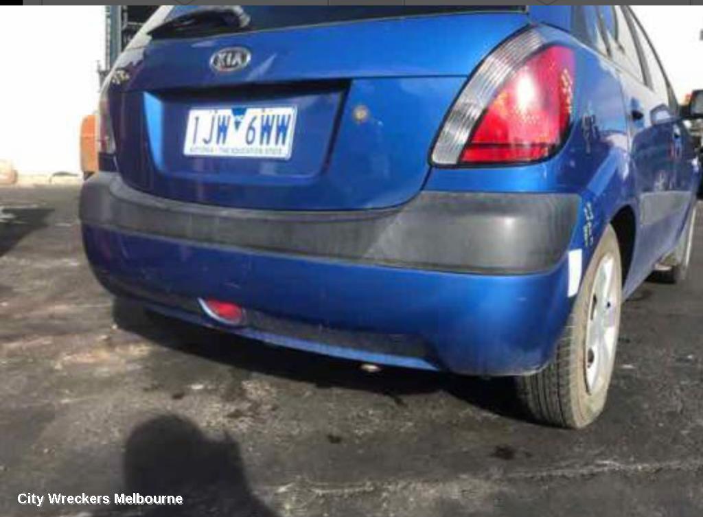 KIA RIO REAR BUMPER, JB, HATCH, BUMPER REFLECTOR (CENTRE), 05/2005 - 07/2009