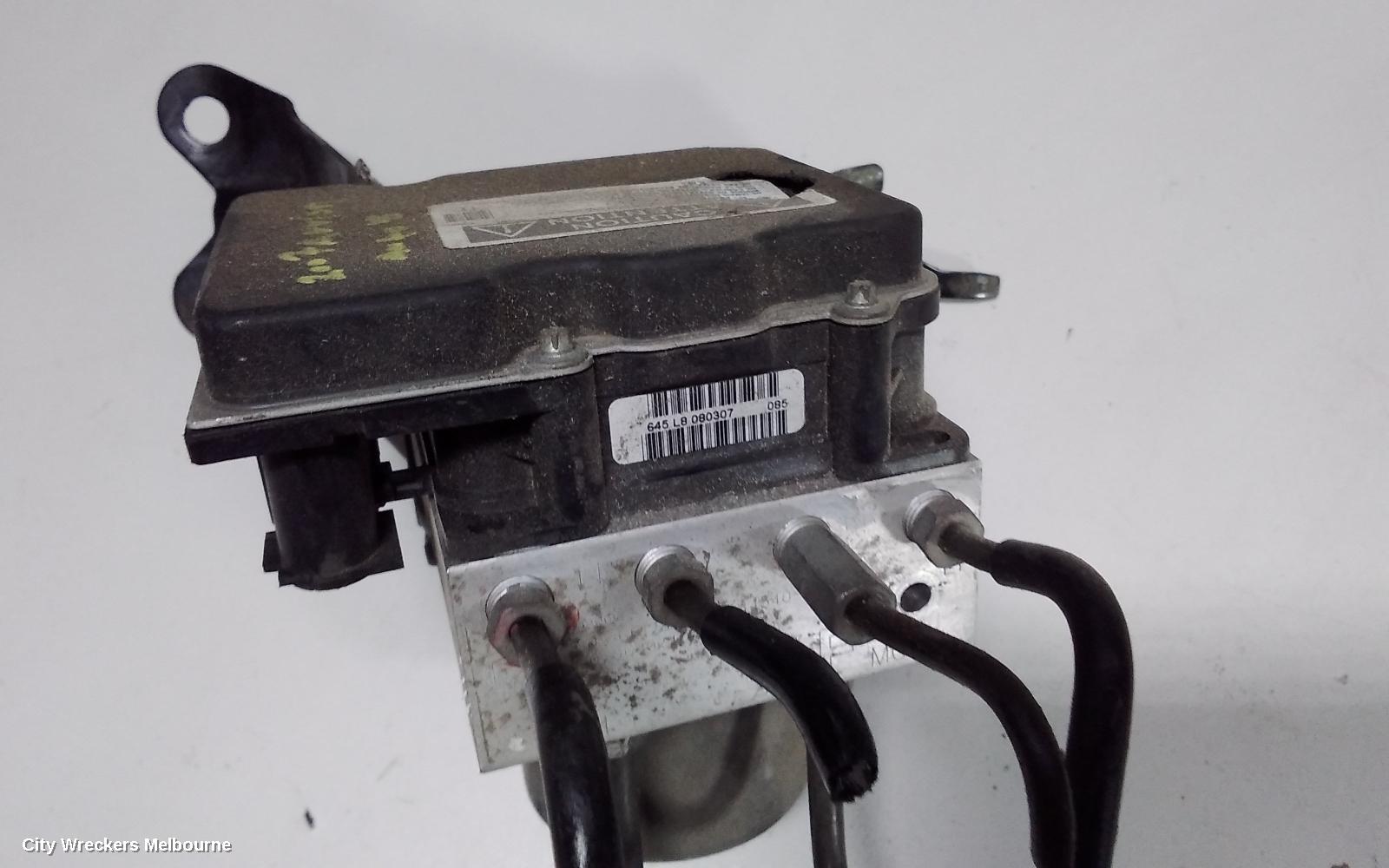 TOYOTA AURION ABS PUMP/MODULATOR, GSV40R, 10/2006 - 03/2012