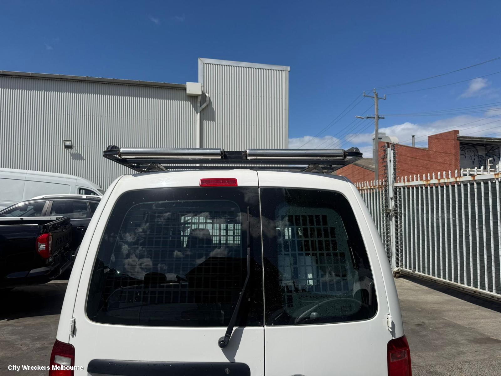 VOLKSWAGEN CADDY RIGHT GUARD, 2KN, 12/2015 - 02/2021