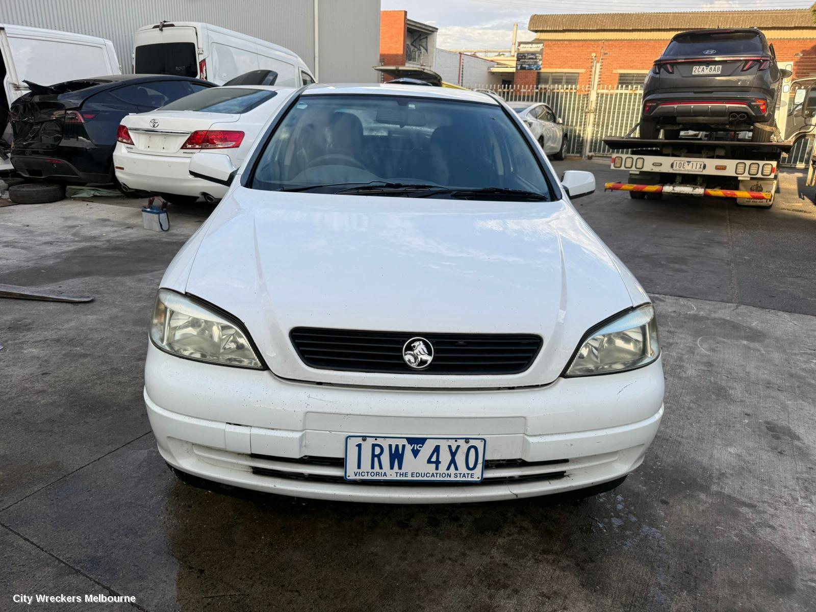 HOLDEN ASTRA RIGHT TAILLIGHT, TS, 5DR & 3DR, 09/1998 - 10/2006