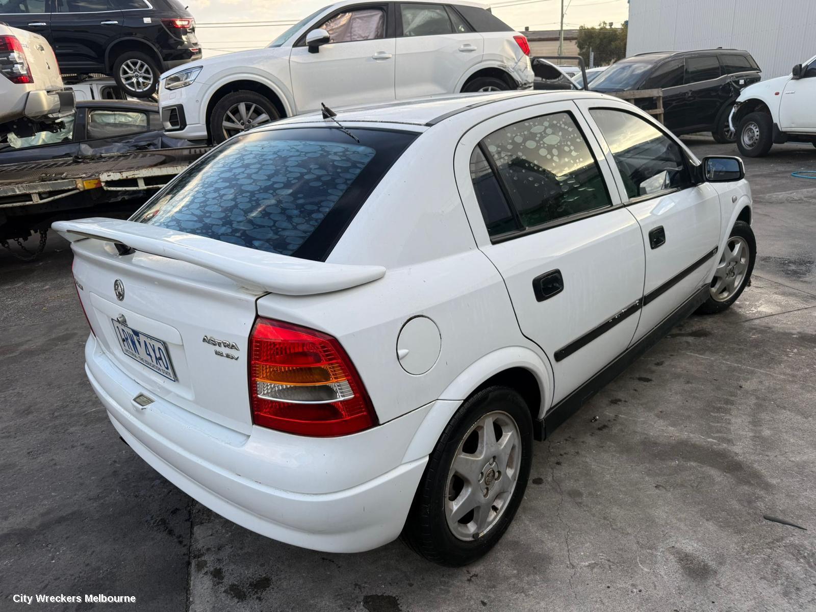 HOLDEN ASTRA RIGHT TAILLIGHT, TS, 5DR & 3DR, 09/1998 - 10/2006
