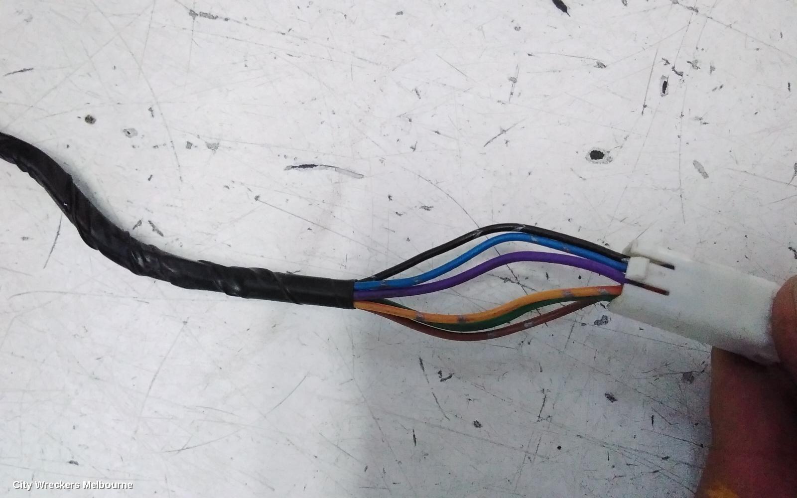 MAZDA CX7 LEFT DOOR MIRROR, ER, HEATED, 6 WIRE TYPE, 11/2006 - 02/2012