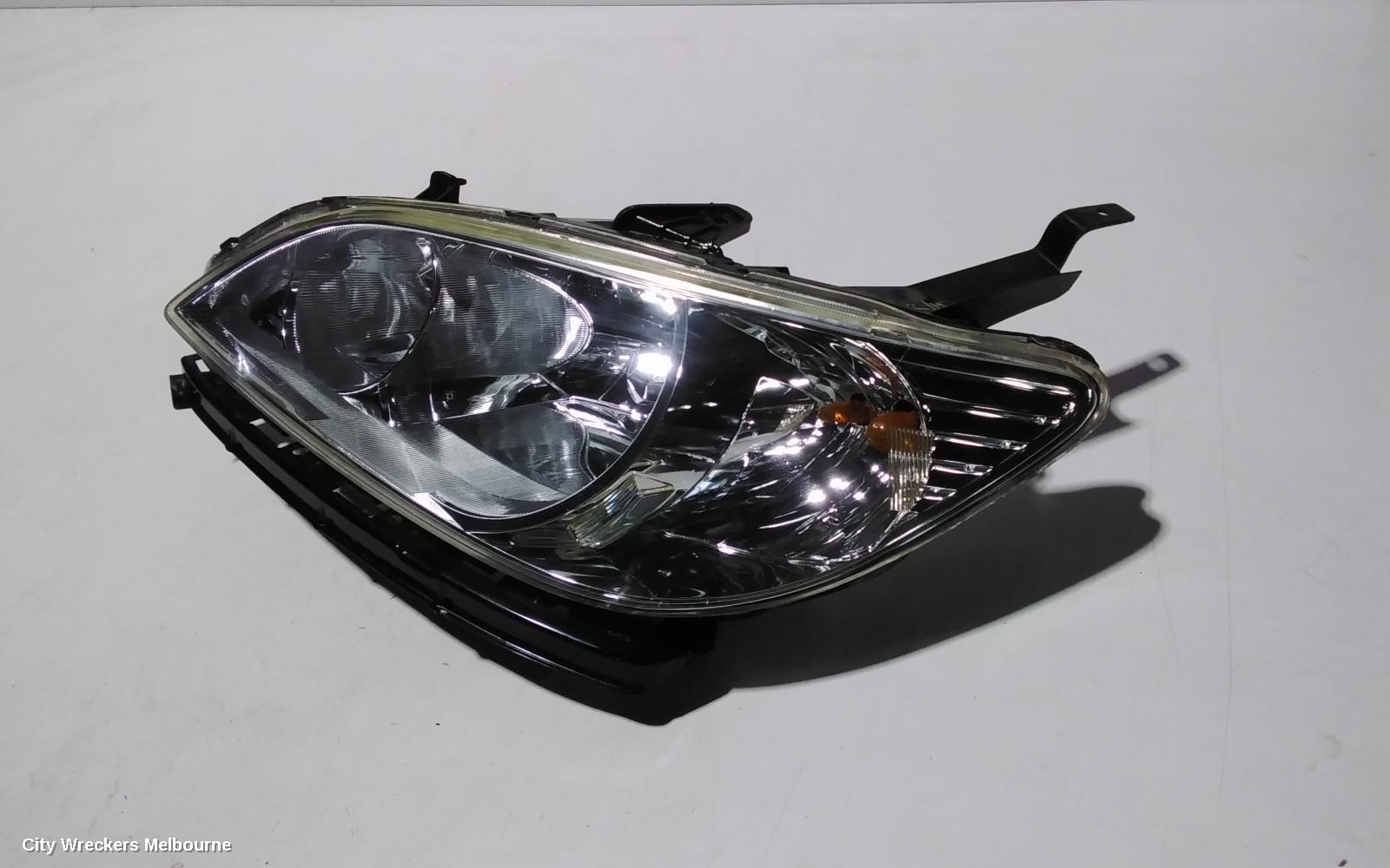 HONDA CIVIC LEFT HEADLAMP, 7TH GEN, SEDAN, 02/2004 - 12/2005 (AUST TYPE)