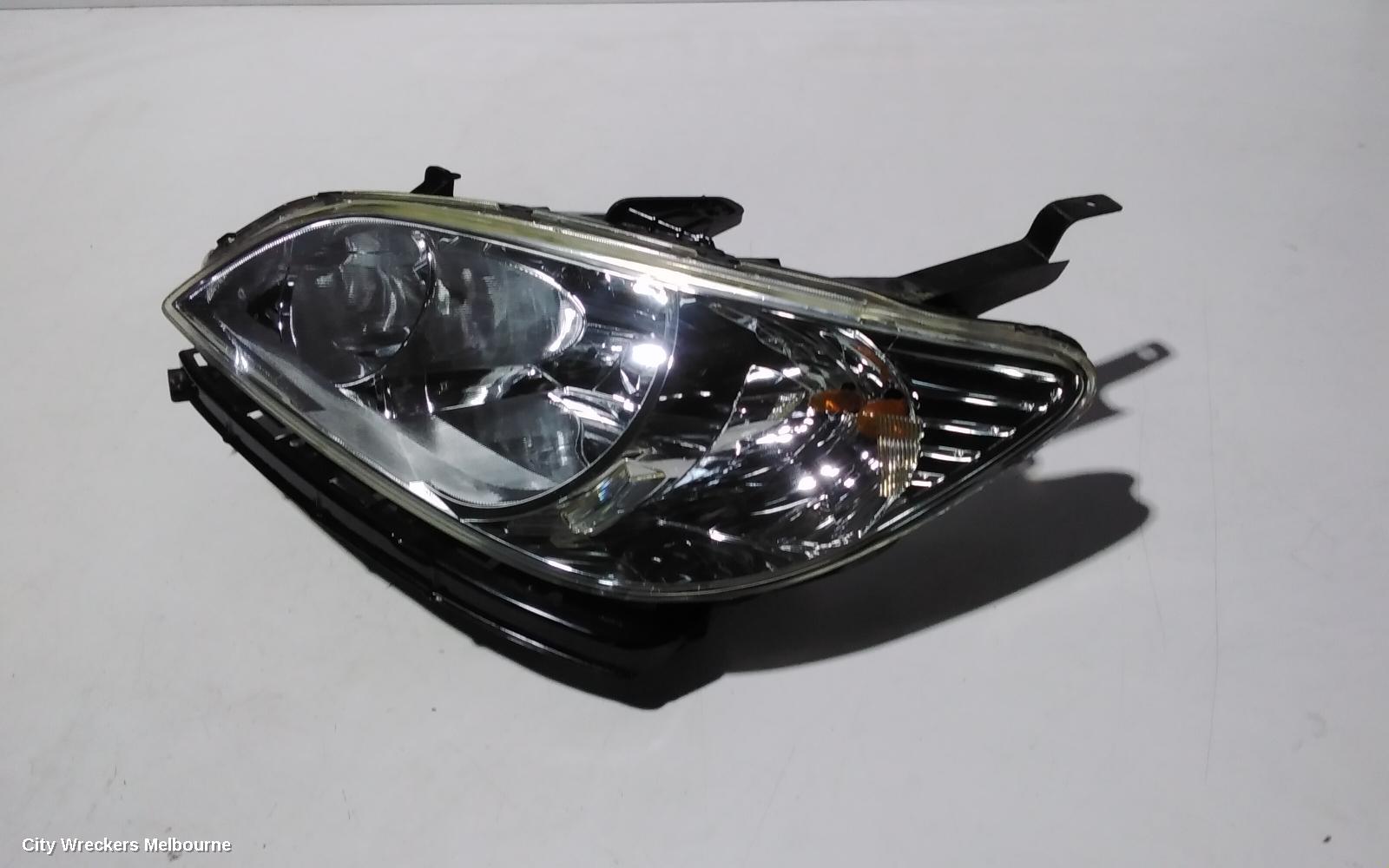 HONDA CIVIC LEFT HEADLAMP, 7TH GEN, SEDAN, 02/2004 - 12/2005 (AUST TYPE)