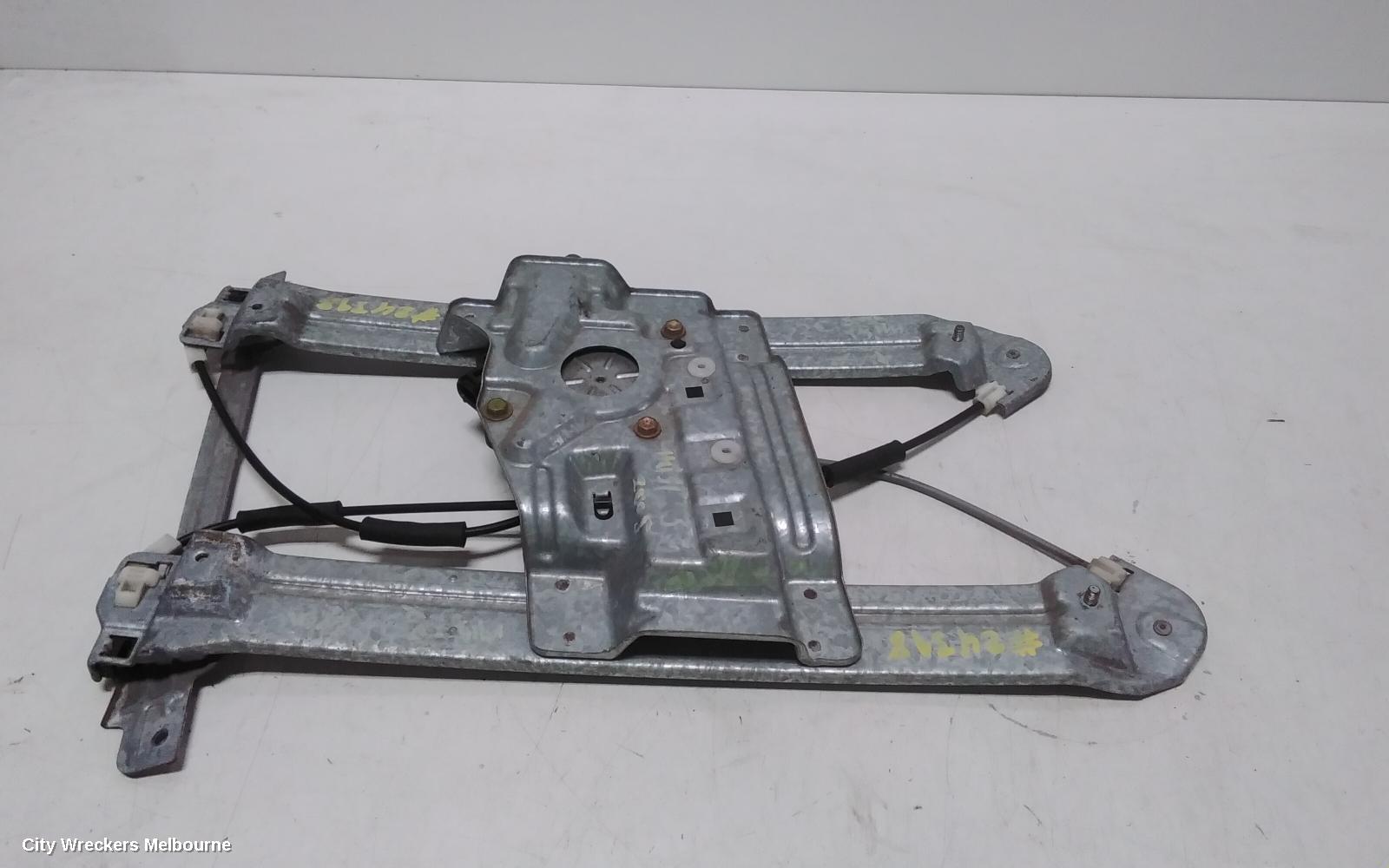 MITSUBISHI 380 RIGHT FRONT WINDOW REG/MOTOR, DB, ELECTRIC, 09/2005 - 03/2008